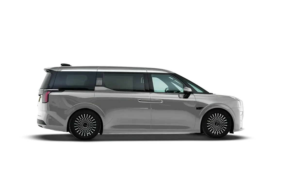 Электромобиль Zeekr 009 7 seats Aisle Edition 4WD 108 kWh (серебристый)_360