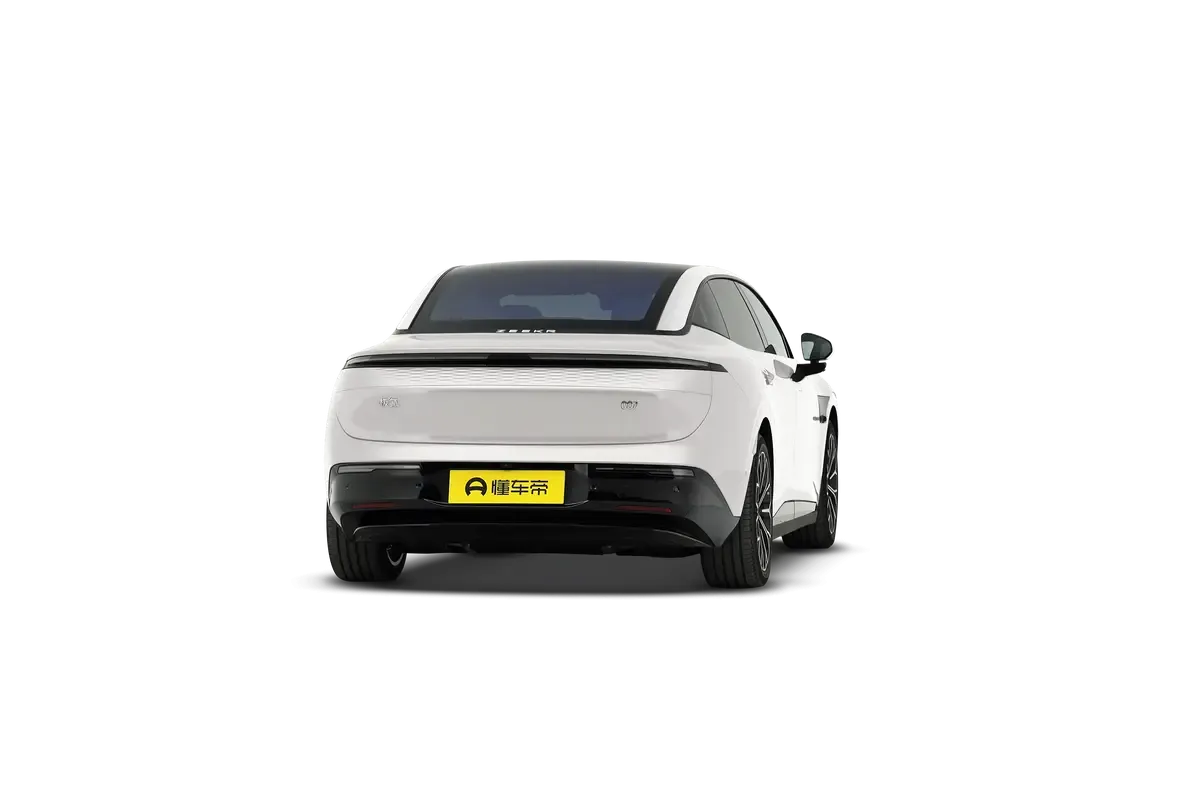 Zeekr 007 4WD 75kw (серебристый)_360