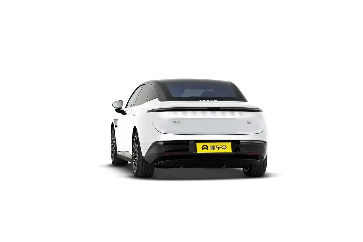 Zeekr 007 4WD 100kw Perfomance (белый/черный)_360