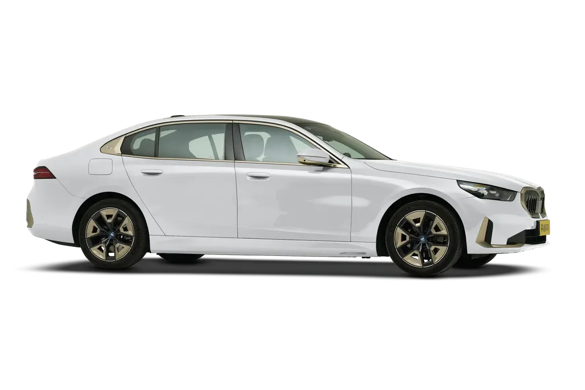 Электромобиль BMW i5 2025 xDrive 50L M Sport Package (белый)_360