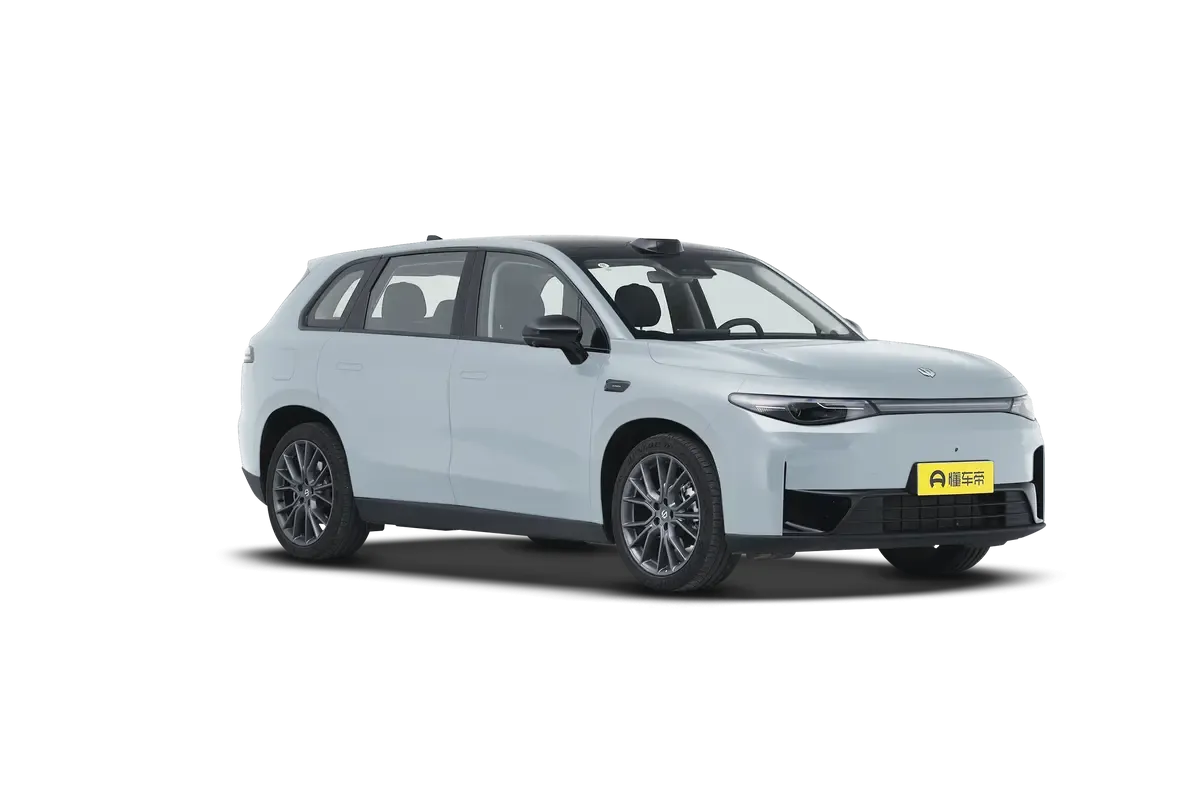 Электромобиль Leapmotor C10 2024 410 Comfort Edition (светло голубой )_360