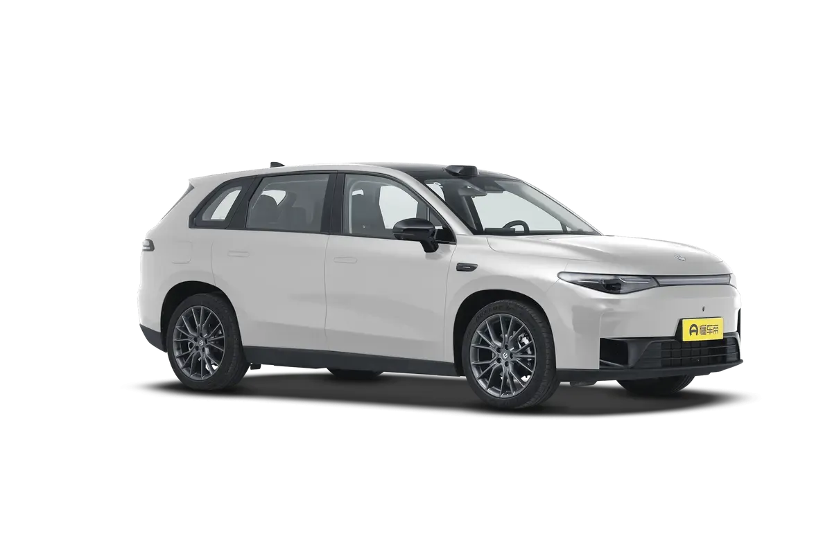 Электромобиль Leapmotor C10 2024 Extended Range 210 Smart Driving Edition (серебристый)_360
