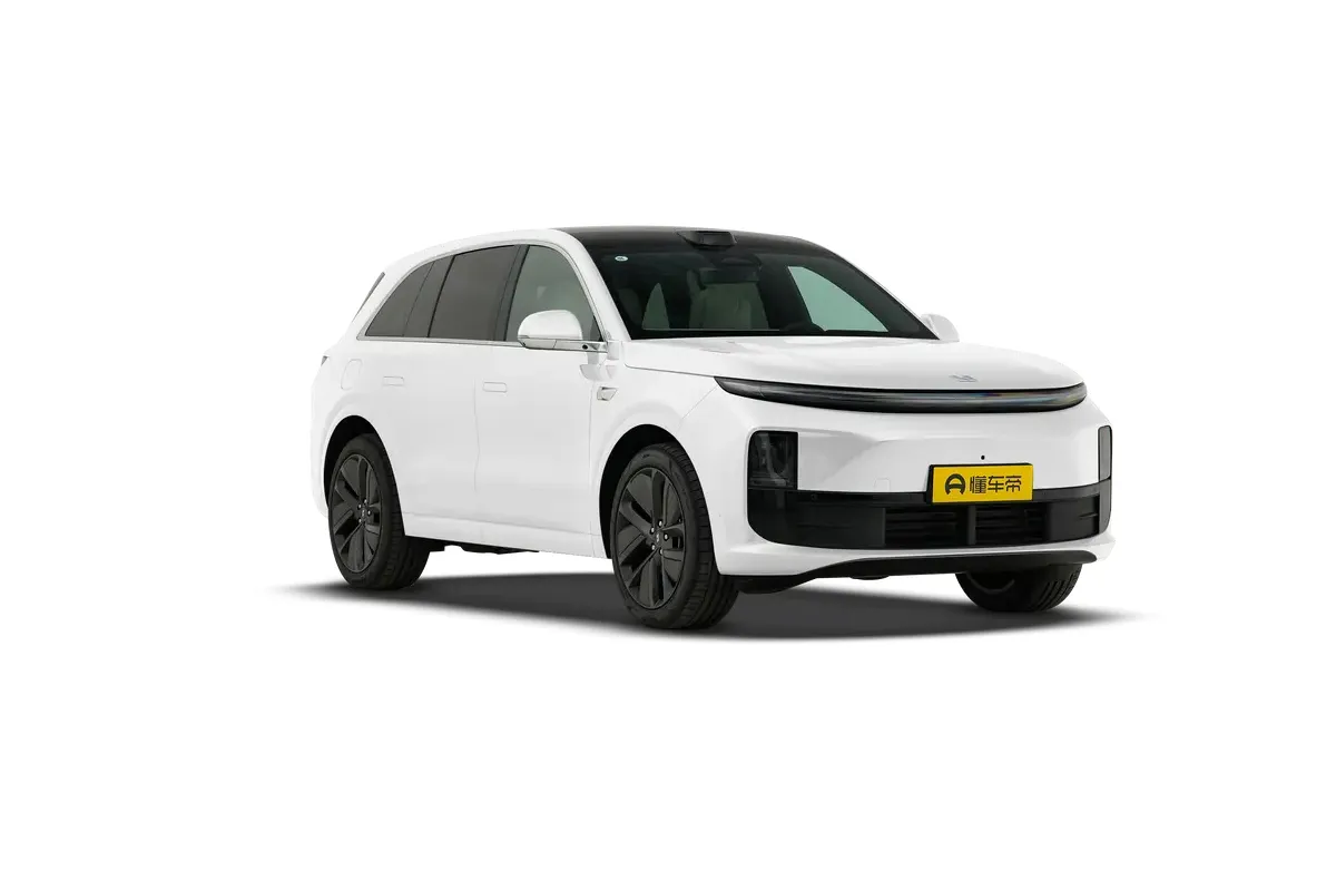 Электромобиль LIXIANG L6 Max (белый)_360
