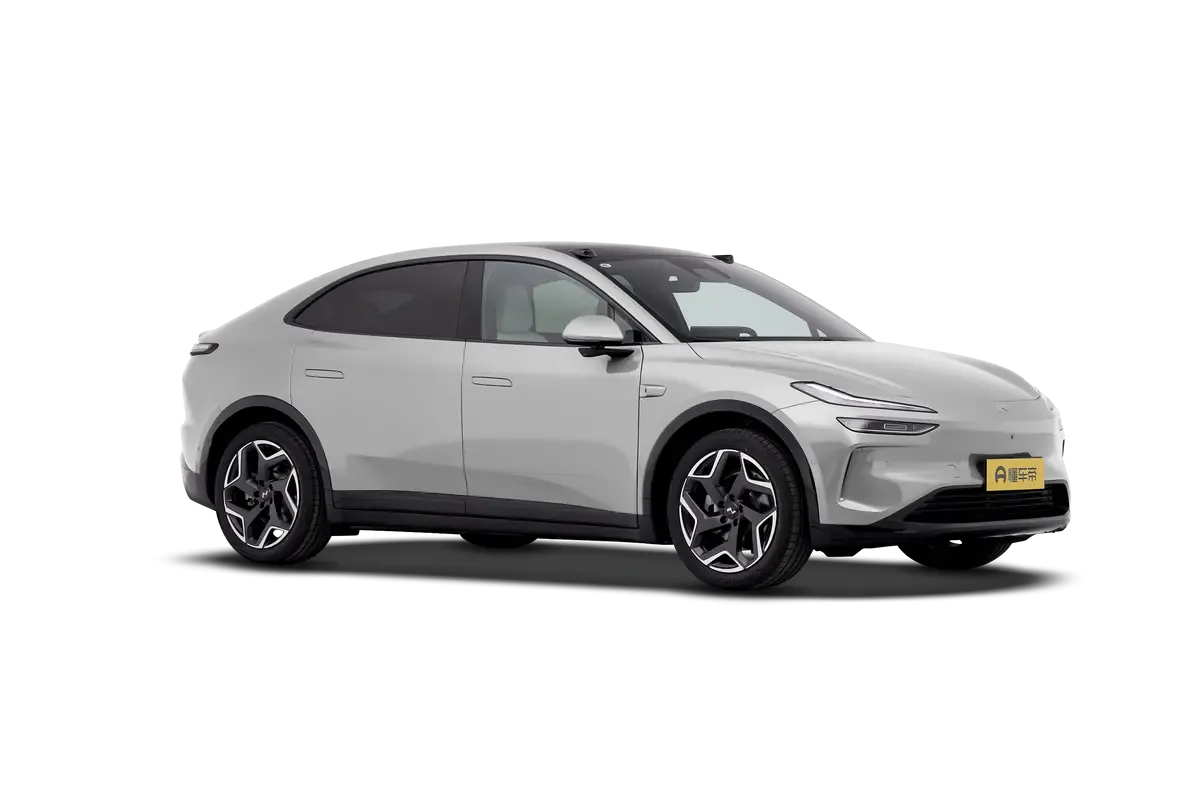 Электромобиль Onvo L60 2024 700km Long Range four-wheel Drive Version (серебристый)_360