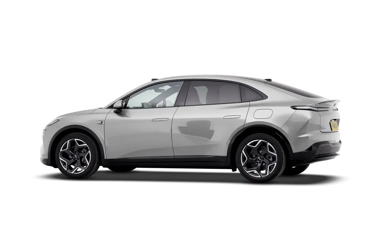 Электромобиль Onvo L60 2024 700km Long Range four-wheel Drive Version (серебристый)_360