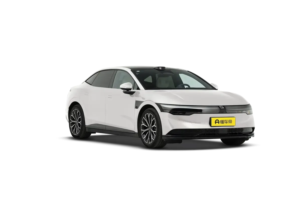Zeekr 007 4WD 75kw (серебристый)_360