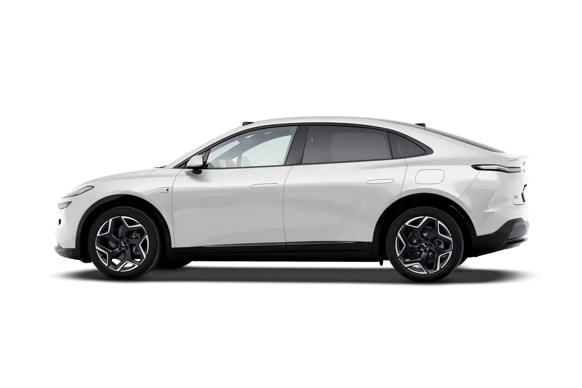 Электромобиль Onvo L60 2024 700km Long Range four-wheel Drive Version (белый)_360