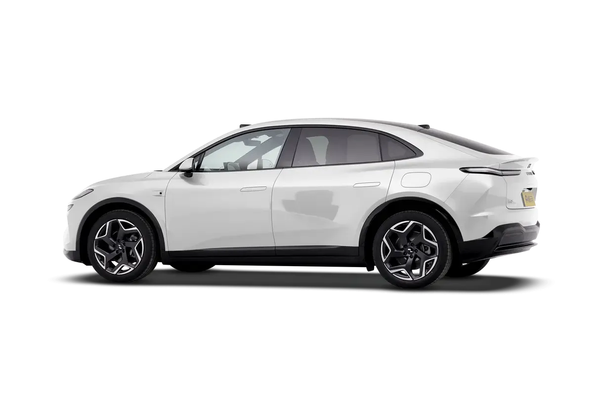 Электромобиль Onvo L60 2024 700km Long Range four-wheel Drive Version (белый)_360