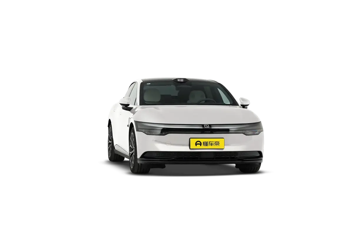 Zeekr 007 4WD 75kw (серебристый)_360