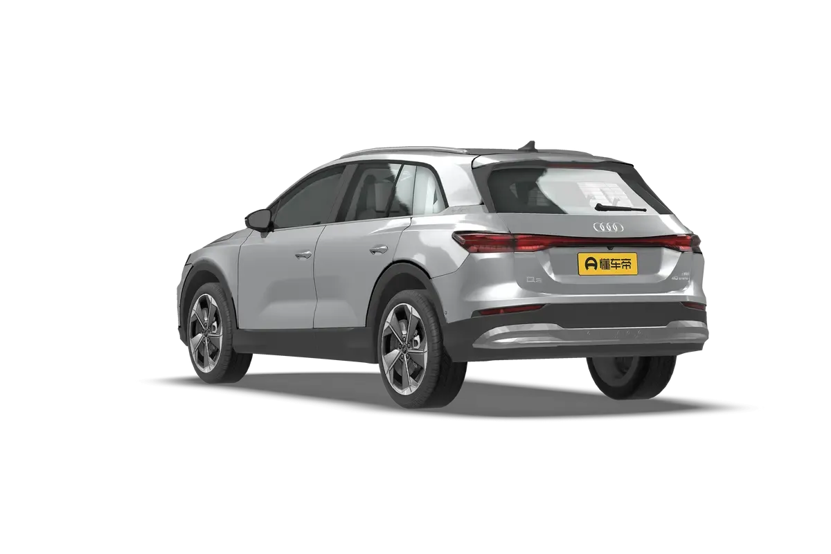Электромобиль AUDI Q5 2023 40 e-tron Shining Clothing Set (светло-серый)_360