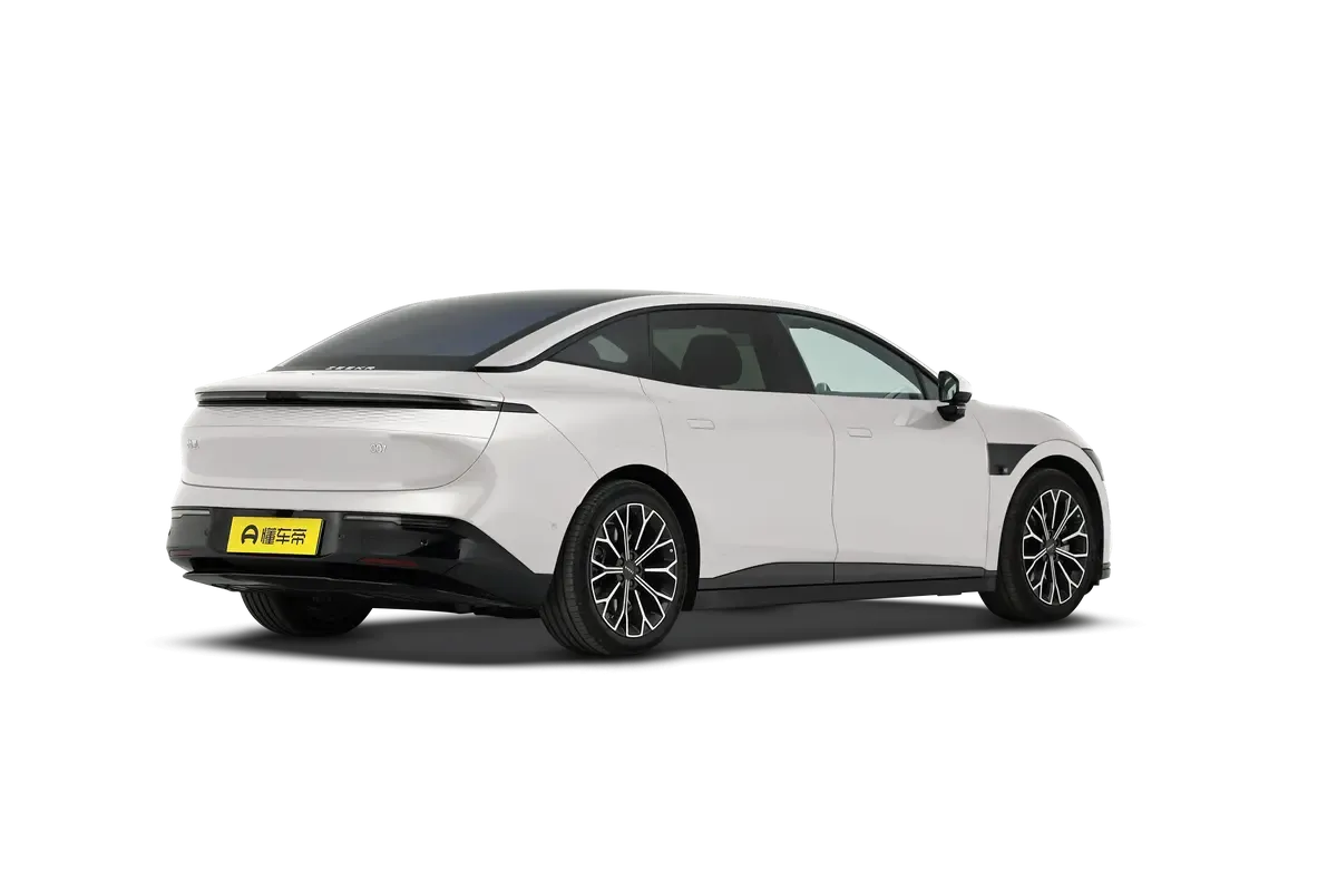Zeekr 007 4WD 75kw (серебристый)_360