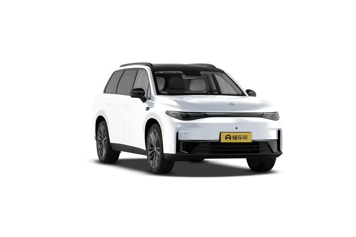 Электромобиль Leapmotor C16 2024 Extended Range 200 Premium Edition (серебристый)_360