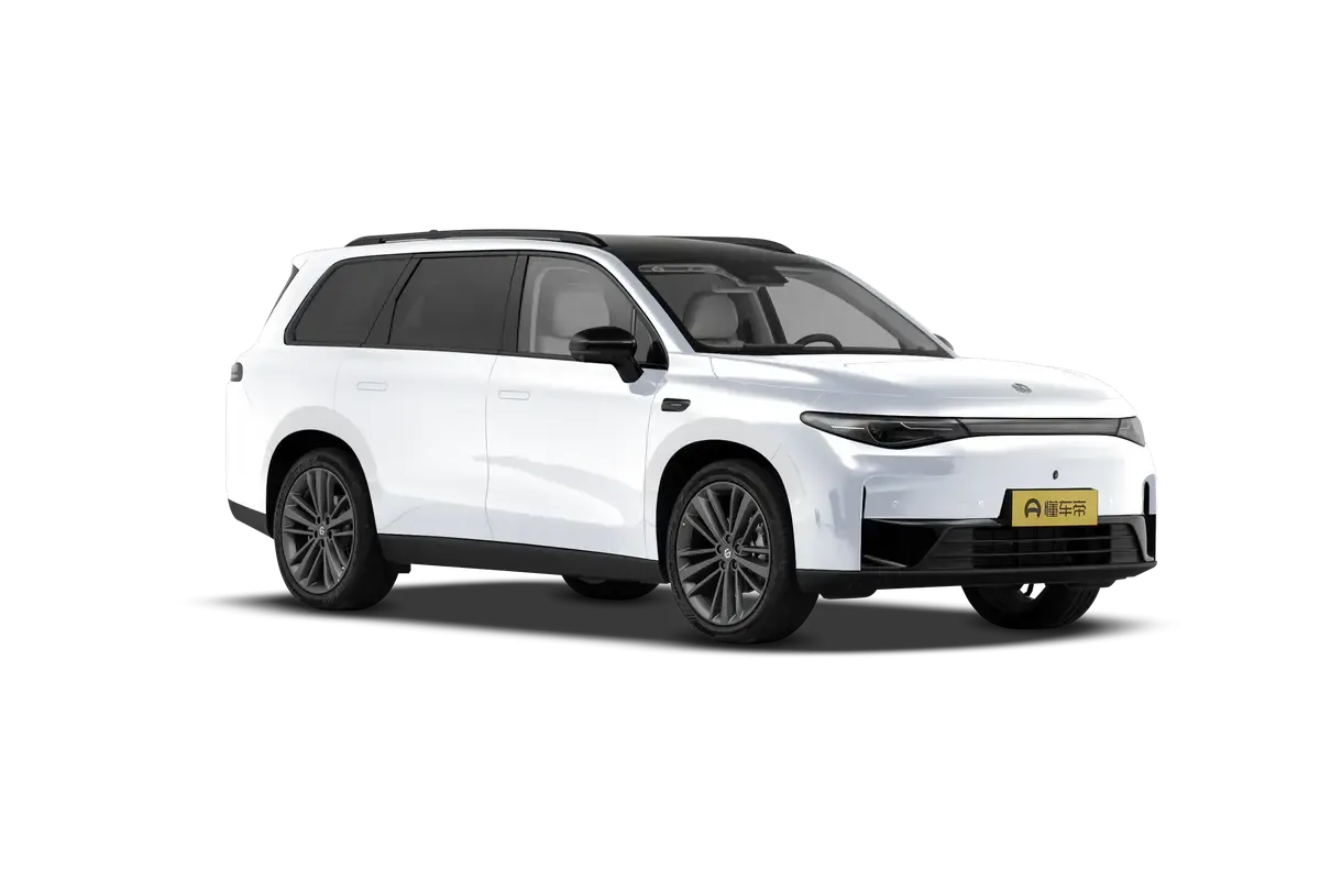 Электромобиль Leapmotor C16 2024 Extended Range 200 Premium Edition (серебристый)_360