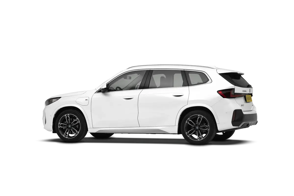 Электромобиль BMW IX1 2024 eDrive25L X Design Package (белый)_360
