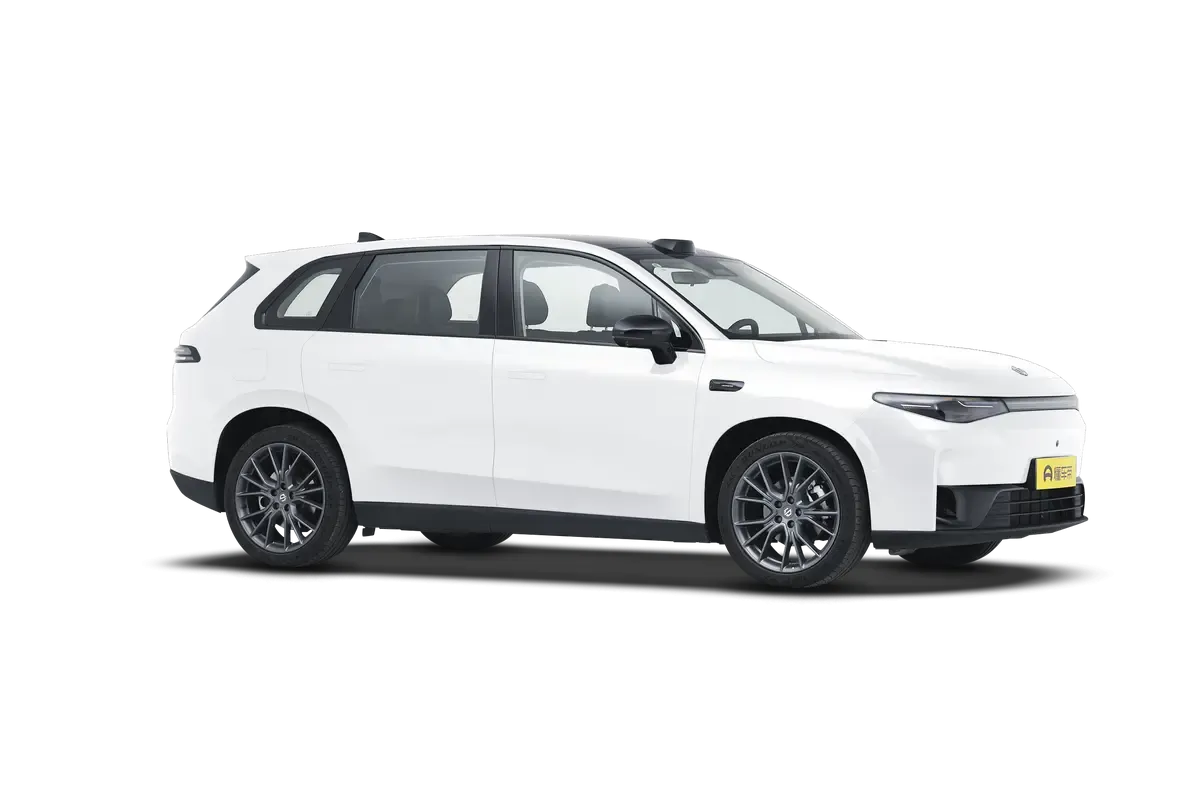 Электромобиль Leapmotor C10 2024 530 Comfort Edition (белый)_360