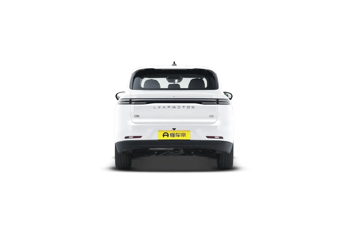 Электромобиль Leapmotor C10 2024 530 Comfort Edition (белый)_360