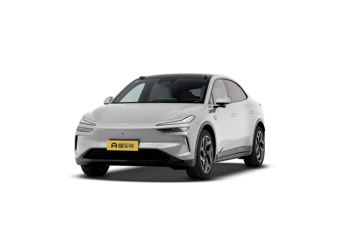 Электромобиль Onvo L60 2024 700km Long Range four-wheel Drive Version (серебристый)_360
