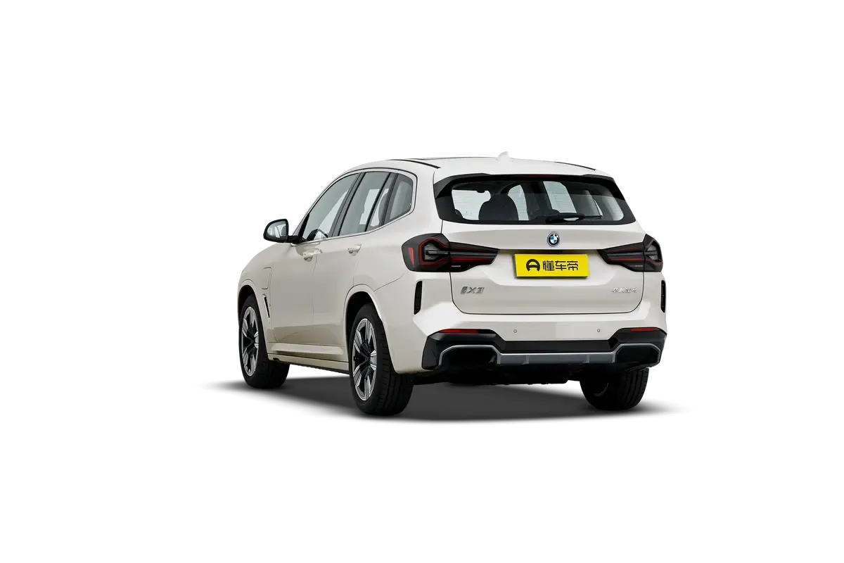 Электромобиль BMW IX3 2024 Pioneer (серебристый)_360