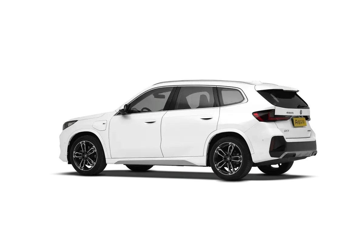 Электромобиль BMW IX1 2024 eDrive25L X Design Package (белый)_360