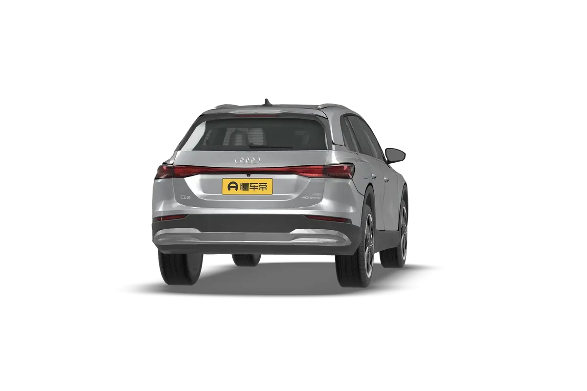 Электромобиль AUDI Q5 2023 40 e-tron Shining Clothing Set (светло-серый)_360