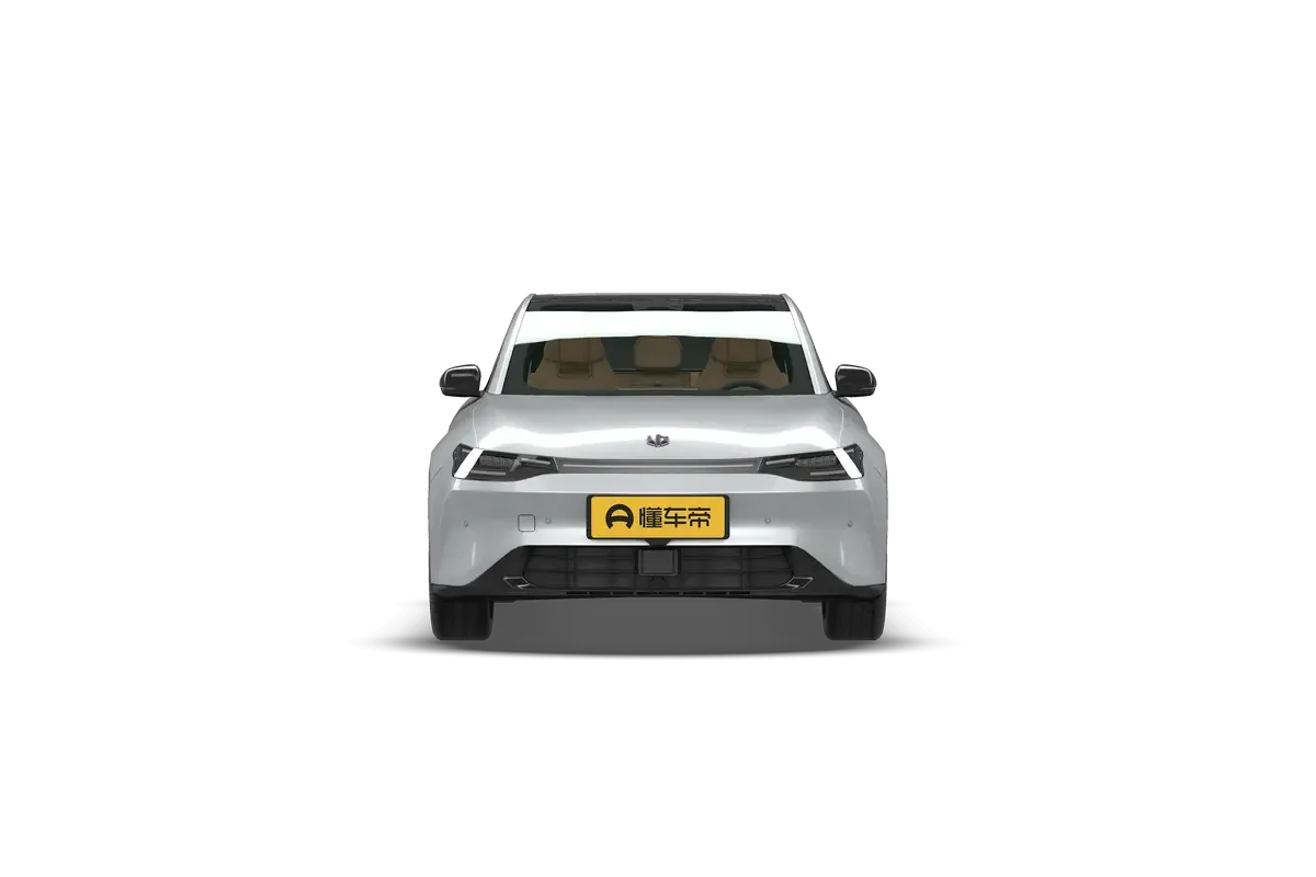 Электромобиль Leapmotor C01 Extended Range 216 Comfort Edition (серебристый)_360