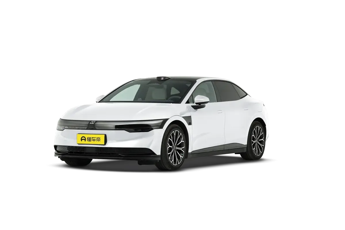 Zeekr 007 4WD 100kw Perfomance (белый)_360