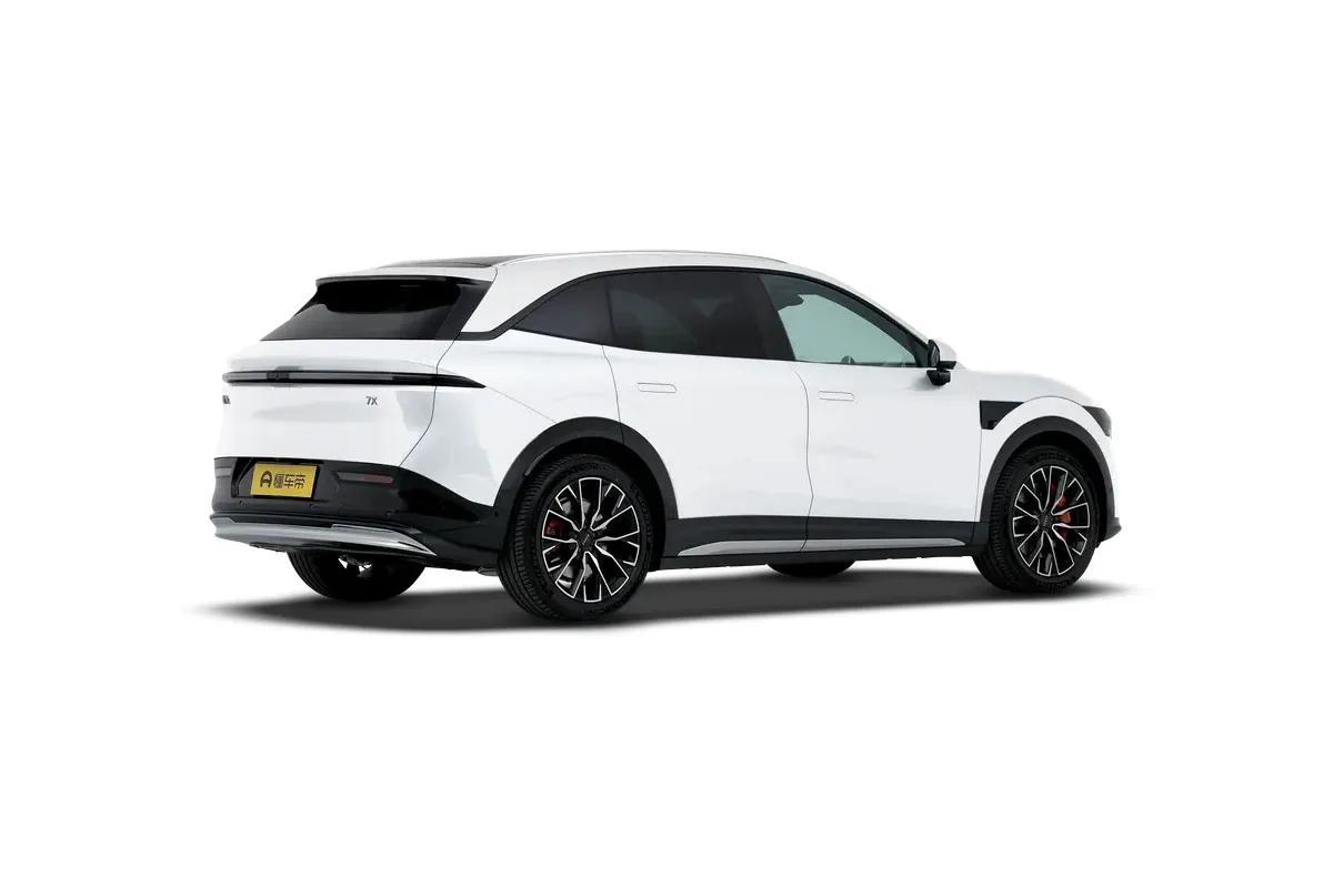 Zeekr 7X 2025 100kWh long-range 4WD smart driving version (белый)_360