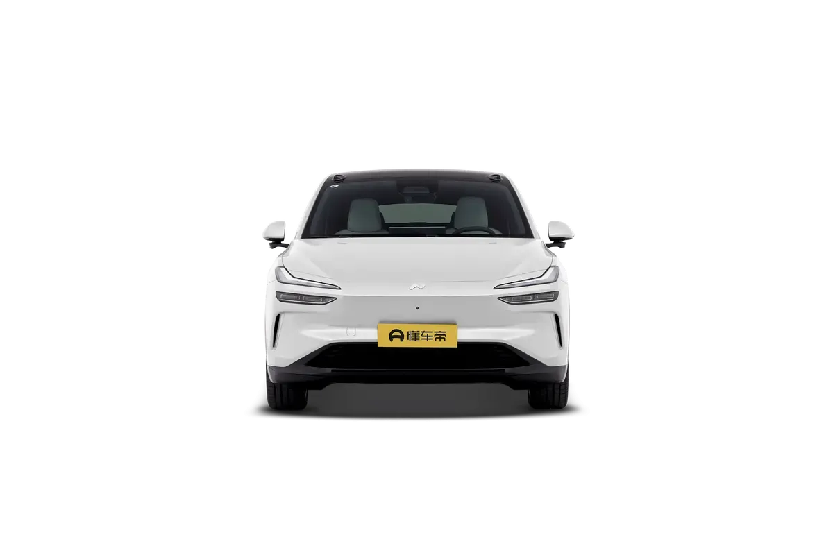 Электромобиль Onvo L60 2024 700km Long Range four-wheel Drive Version (белый)_360