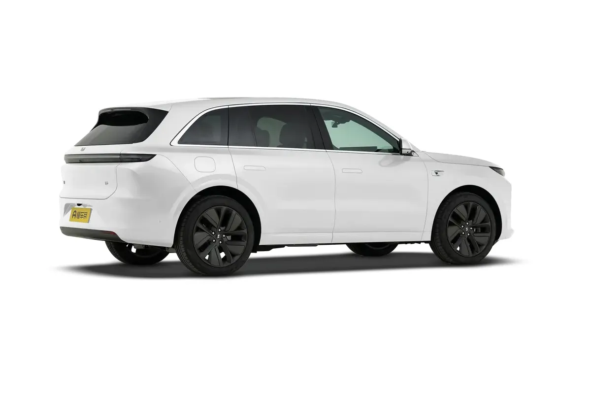 Электромобиль LIXIANG L6 Max (белый)_360