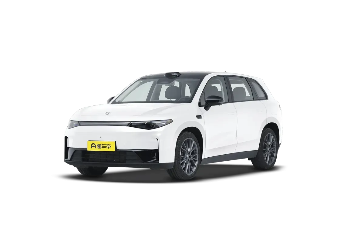 Электромобиль Leapmotor C10 2024 530 Comfort Edition (белый)_360
