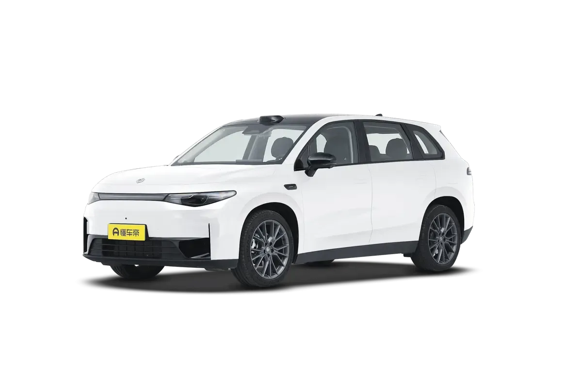 Электромобиль Leapmotor C10 2024 530 Comfort Edition (белый)_360