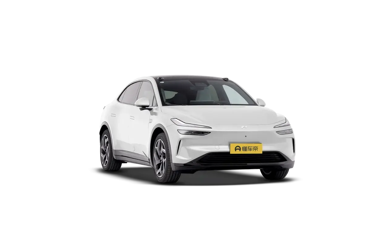 Электромобиль Onvo L60 2024 700km Long Range four-wheel Drive Version (белый)_360