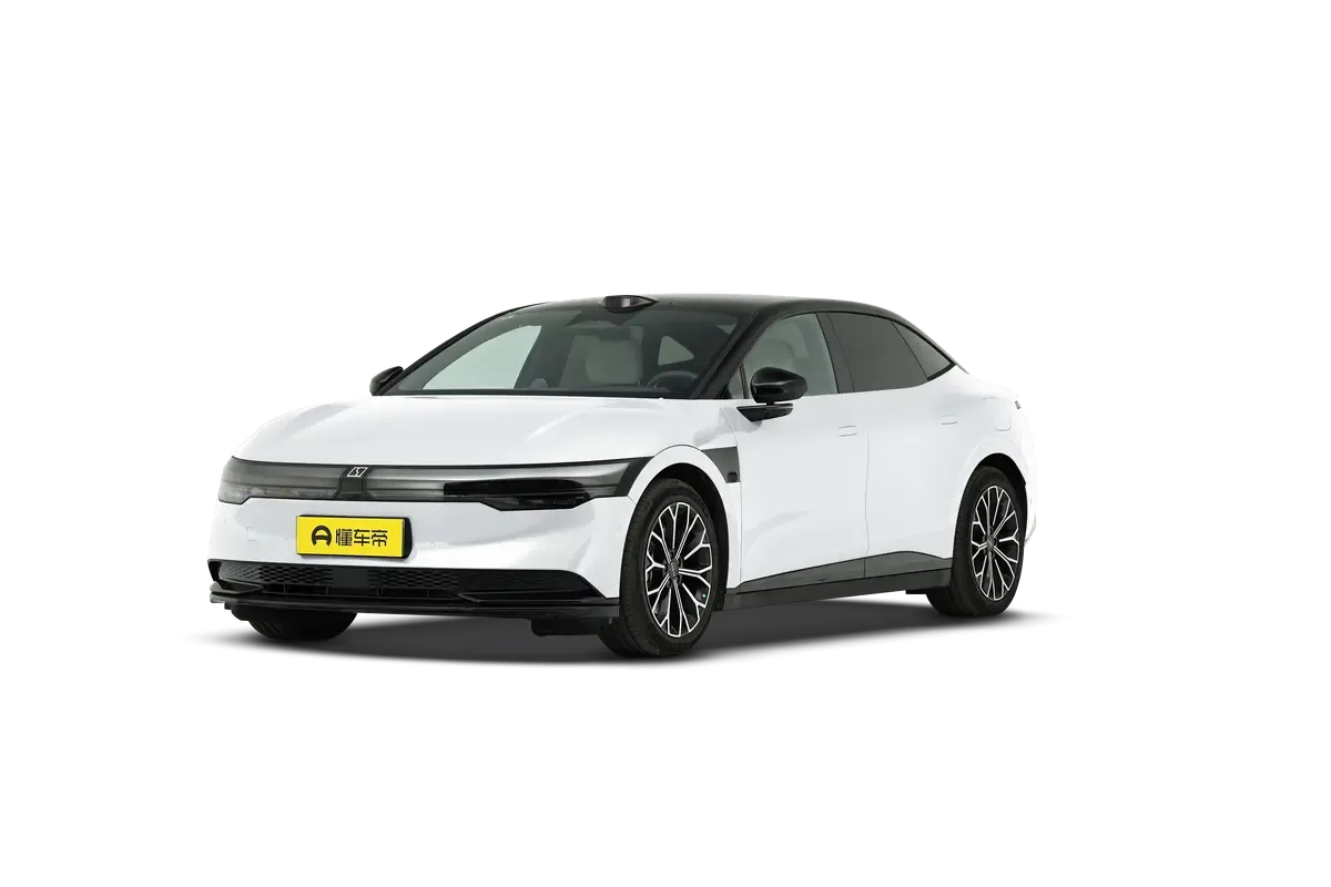 Zeekr 007 4WD 100kw Perfomance (белый/черный)_360