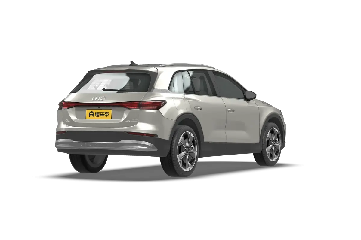 Электромобиль AUDI Q5 2023 40 e-tron Shining Clothing Set (слоновая кость)_360