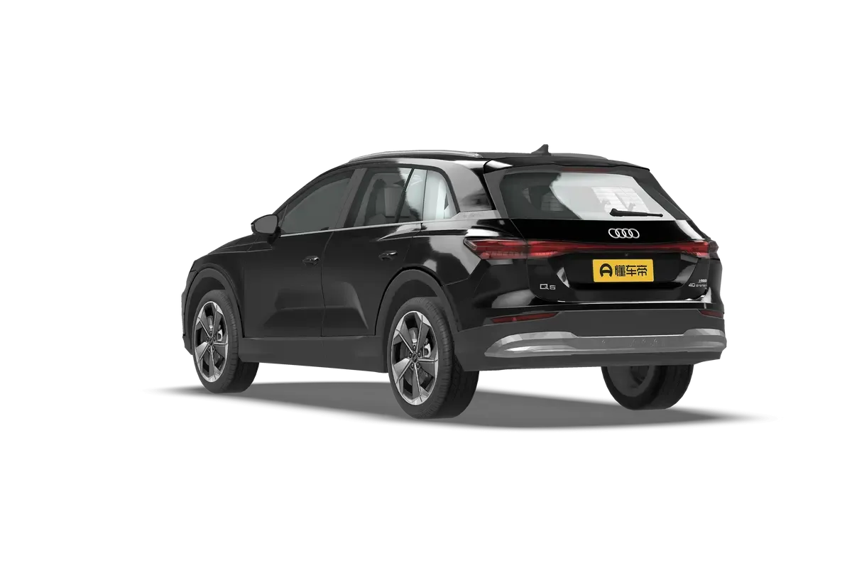 Электромобиль AUDI Q5 2024 50 e-tron quattro Brilliant Edition Clothing Set (черный)_360
