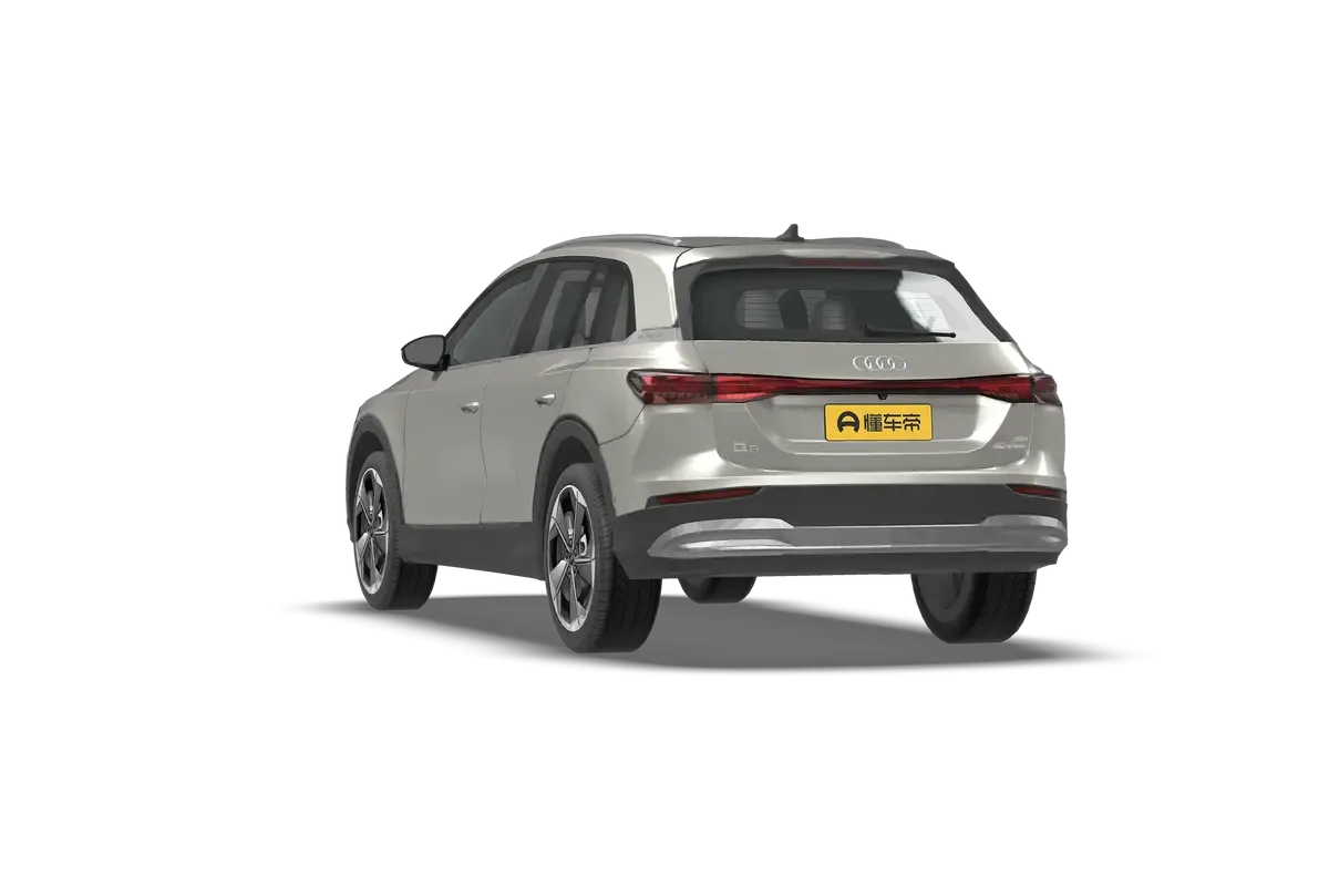 Электромобиль AUDI Q5 2023 40 e-tron Shining Clothing Set (слоновая кость)_360