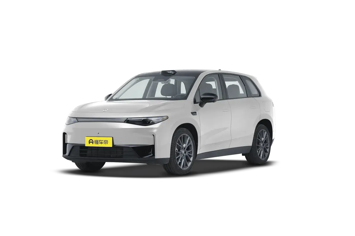Электромобиль Leapmotor C10 2024 Extended Range 210 Smart Driving Edition (серебристый)_360