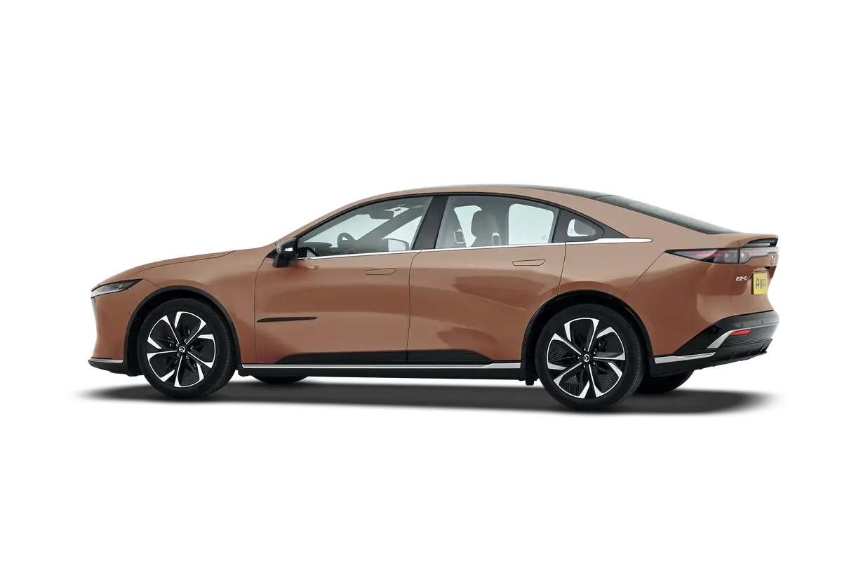 Электромобиль Mazda EZ-6 2024 Extended Range 200 Smart Elegant Edition (золотистый)_360
