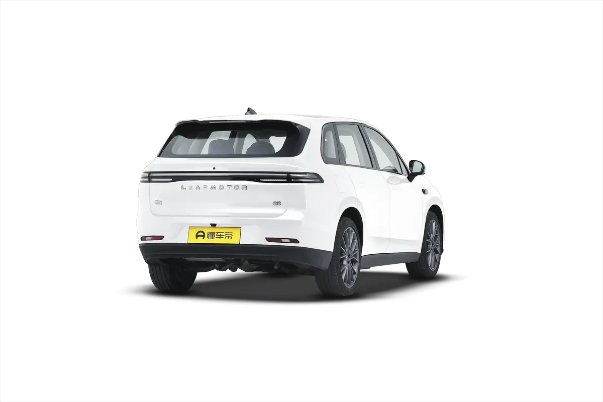 Электромобиль Leapmotor C10 2024 530 Comfort Edition (белый)_360