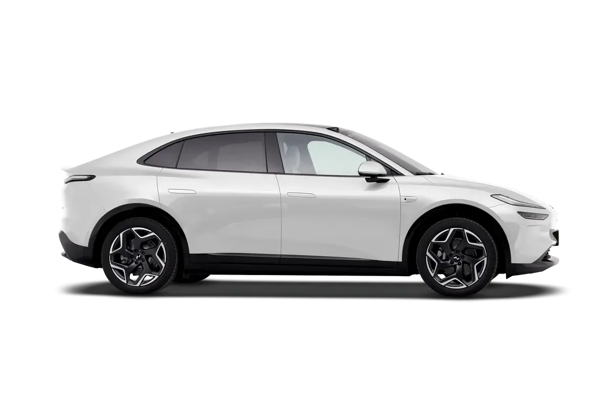 Электромобиль Onvo L60 2024 700km Long Range four-wheel Drive Version (белый)_360