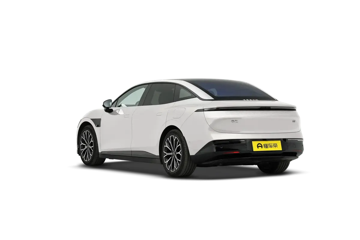 Zeekr 007 4WD 75kw (серебристый)_360