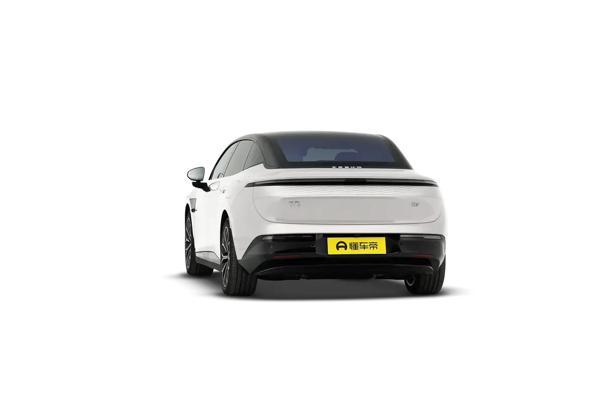 Zeekr 007 2WD 75kw (серебристый/черный)_360