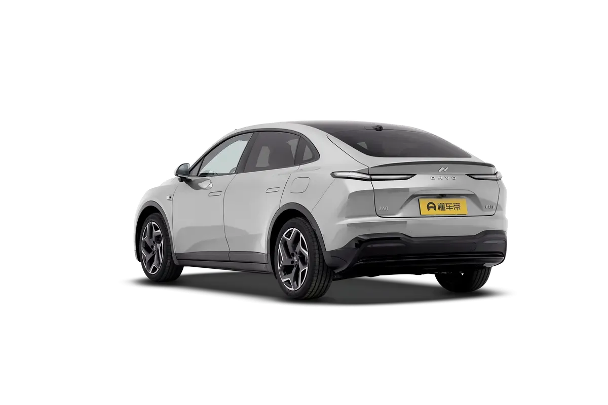 Электромобиль Onvo L60 2024 700km Long Range four-wheel Drive Version (серебристый)_360