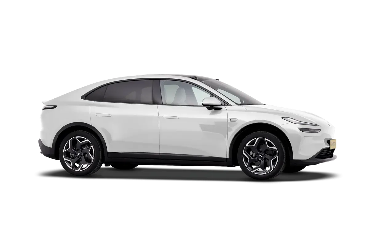 Электромобиль Onvo L60 2024 700km Long Range four-wheel Drive Version (белый)_360