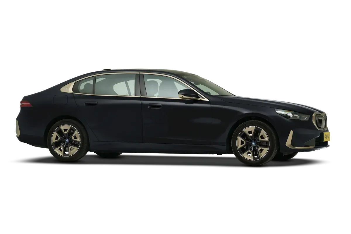 Электромобиль BMW i5 2025 eDrive40L Luxury Package (черный)_360