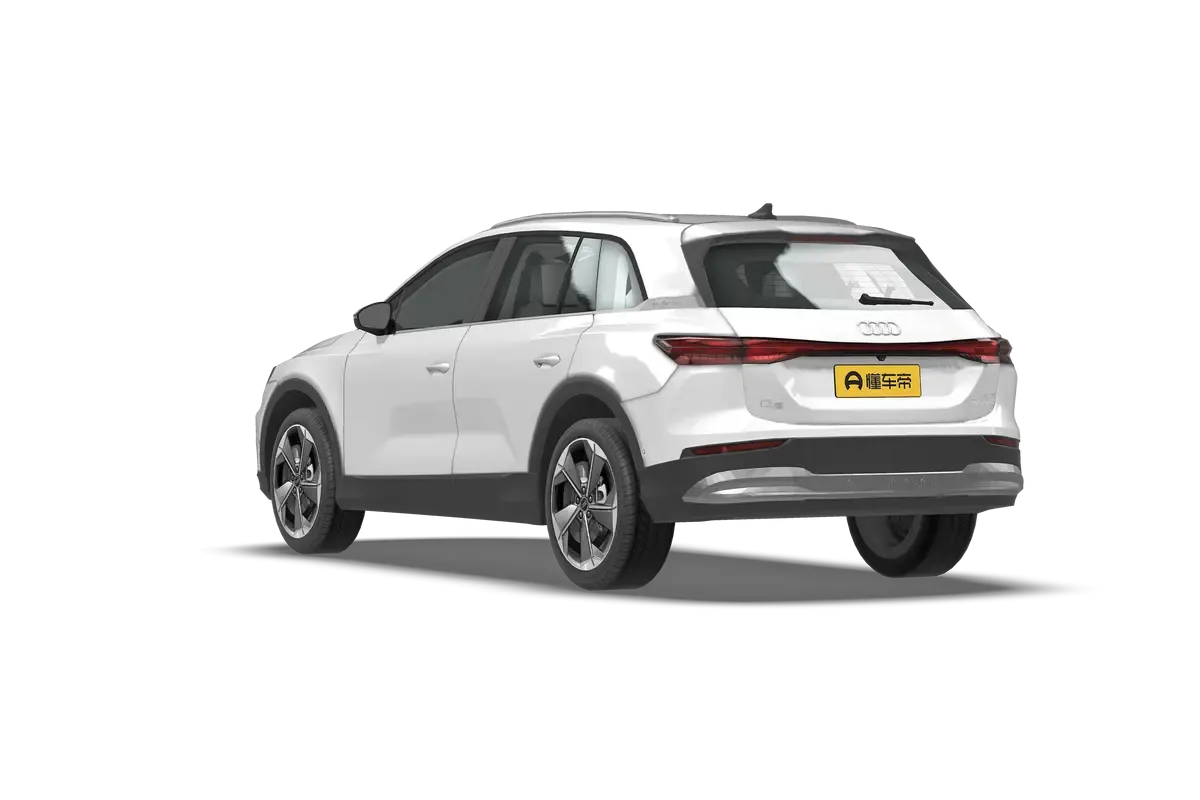Электромобиль AUDI Q5 2023 40 e-tron Shining Mecha Suit (белый)_360
