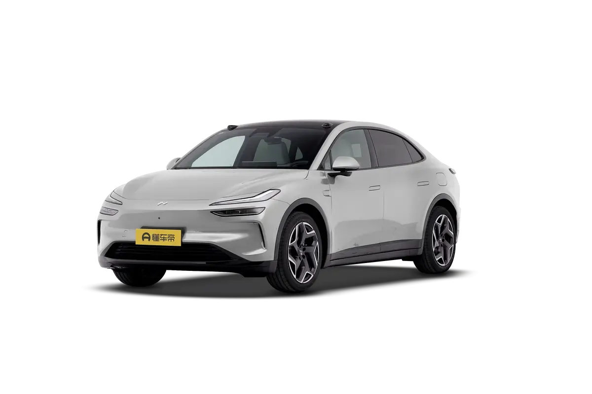 Электромобиль Onvo L60 2024 700km Long Range four-wheel Drive Version (серебристый)_360
