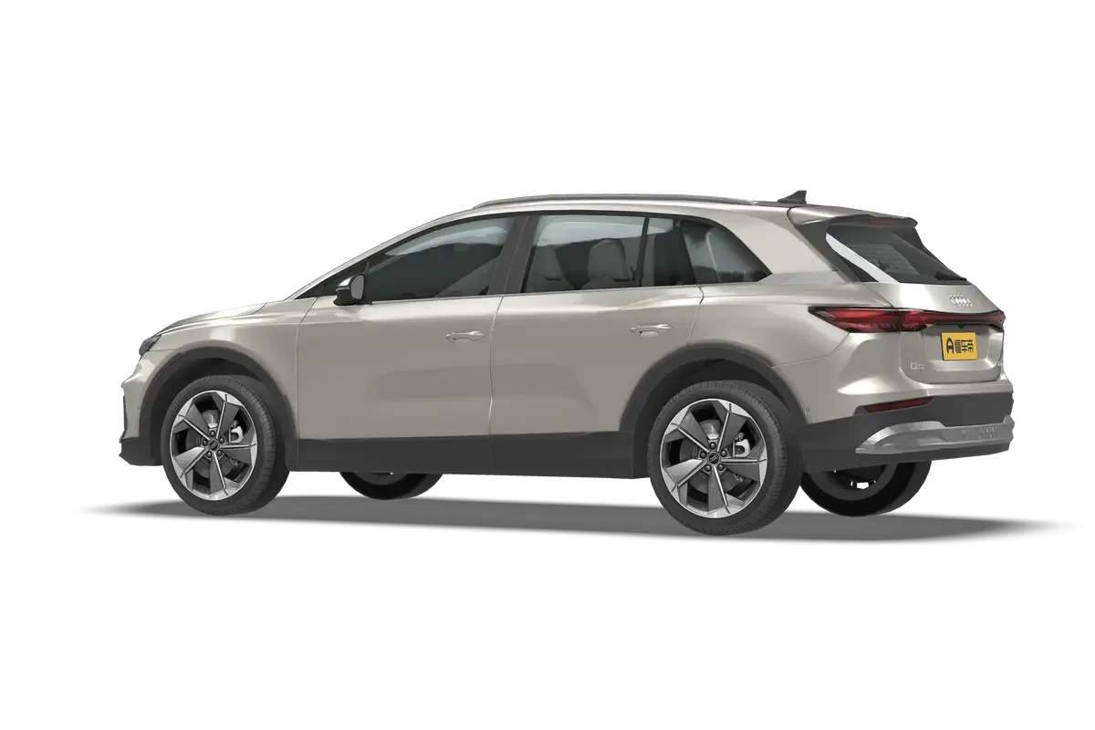 Электромобиль AUDI Q5 2023 40 e-tron Shining Clothing Set (слоновая кость)_360