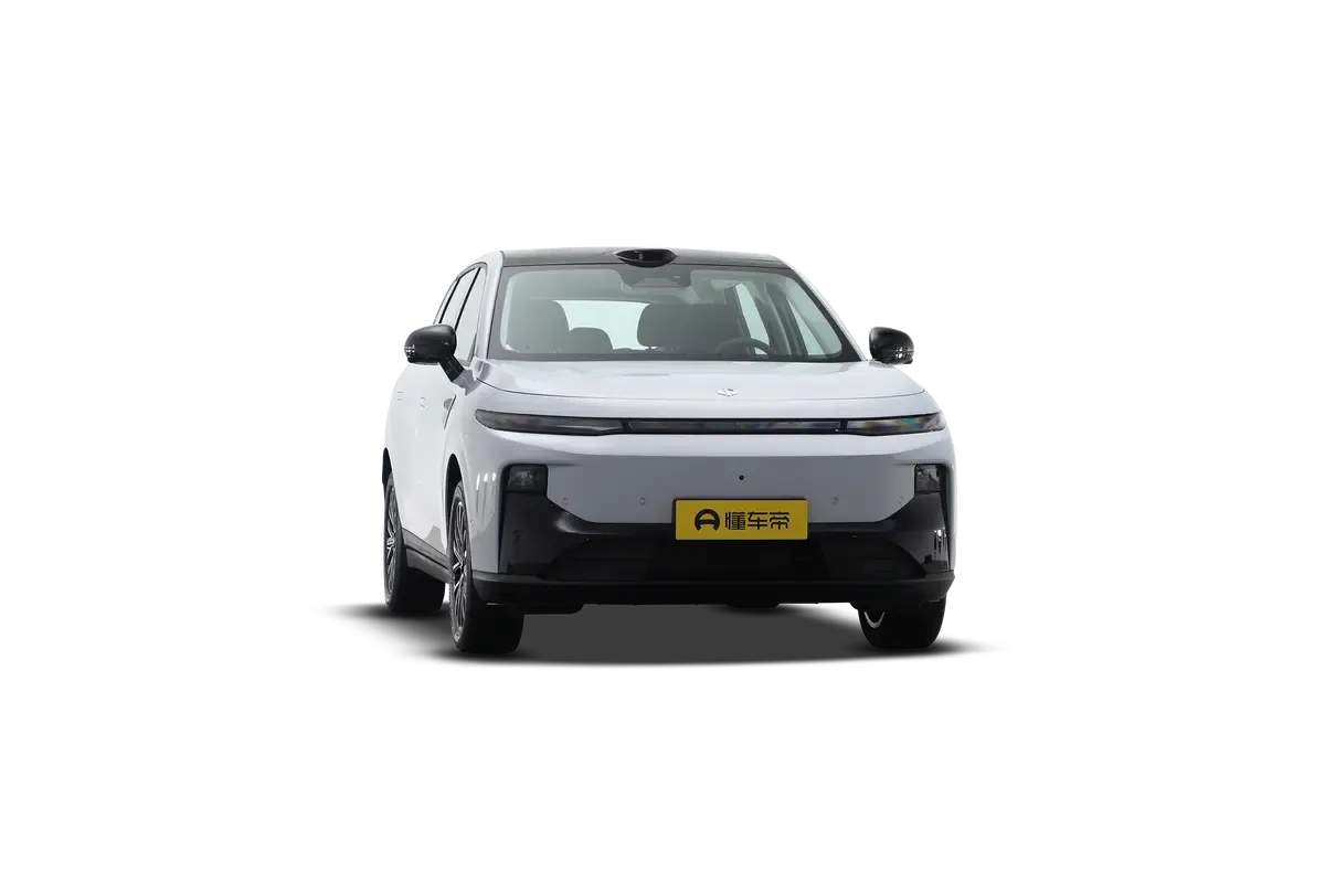 Электромобиль Leapmotor B10 2025 510 Comfortable Intelligent Driving Edition (серебристый)_360