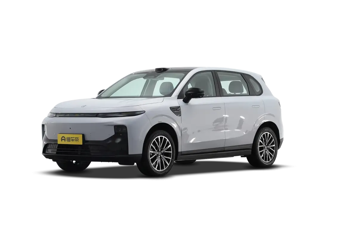 Электромобиль Leapmotor B10 2025 510 Comfortable Intelligent Driving Edition (серебристый)_360